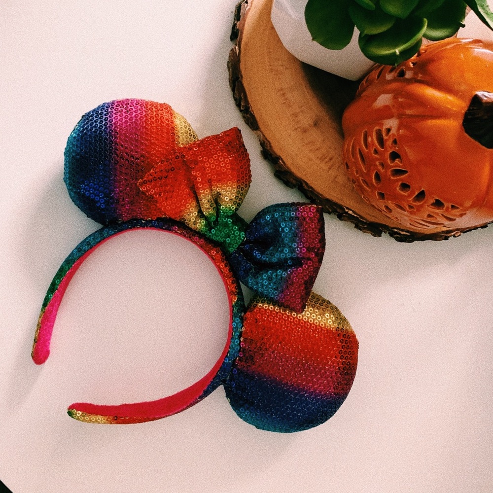 Rainbow 🌈 Minnie Ears! From Disneyland 2018